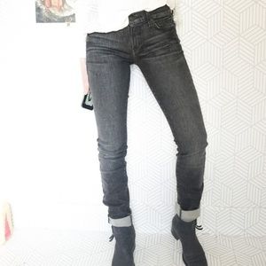 7fam stone wash Roxanne Black stretch skinny jean